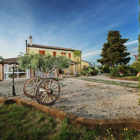 Borgo  Briciola Di Sole B&B E Ristorante المظهر الخارجي الصورة